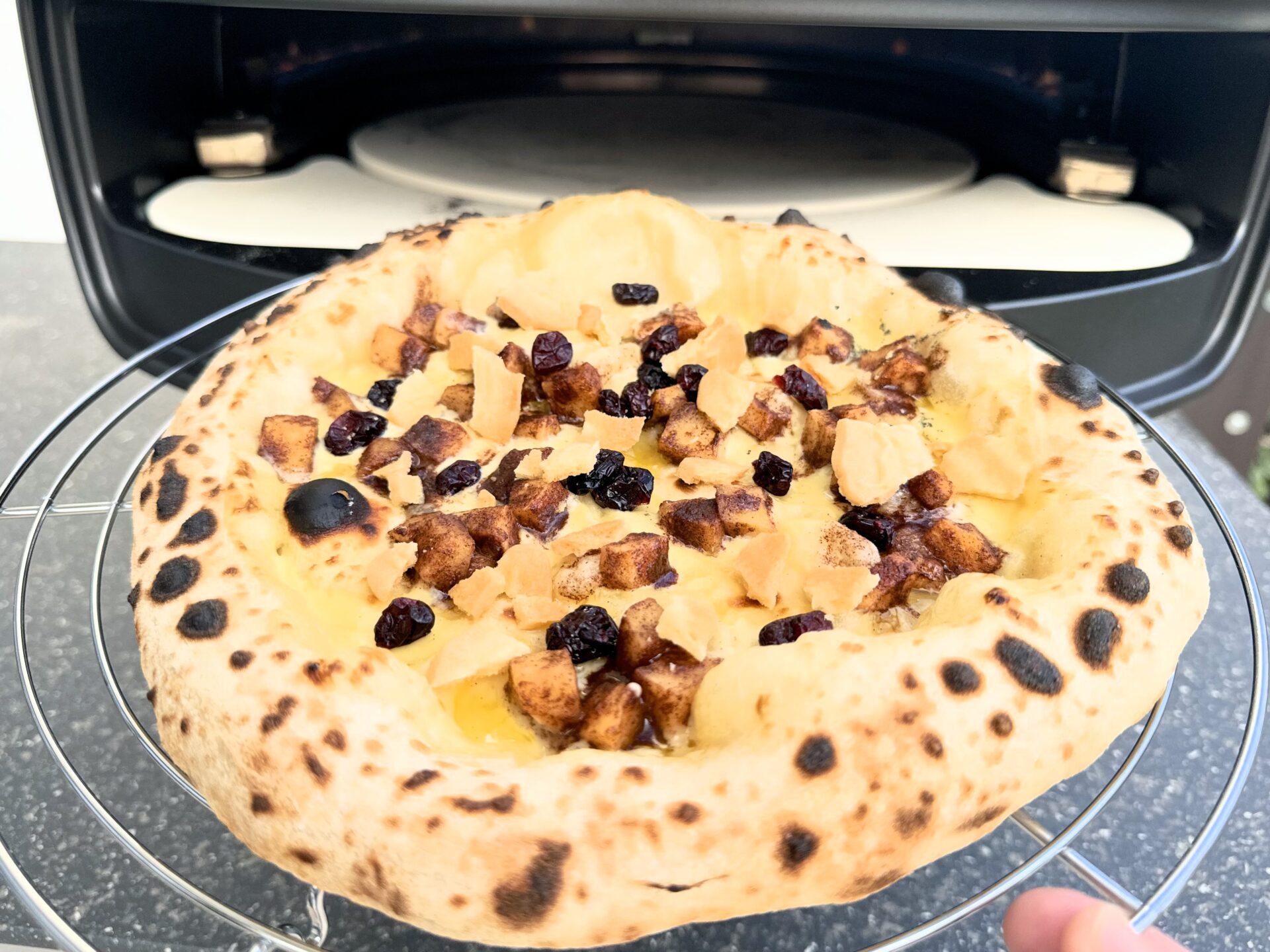 Apfel Zimt Pizza: Ein Rezept, inspiriert von Omas Apfelstrudel ...